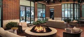 Courtyard by Marriott Little Rock Downtown