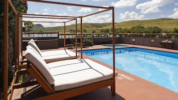 Outdoor pool, pool loungers
