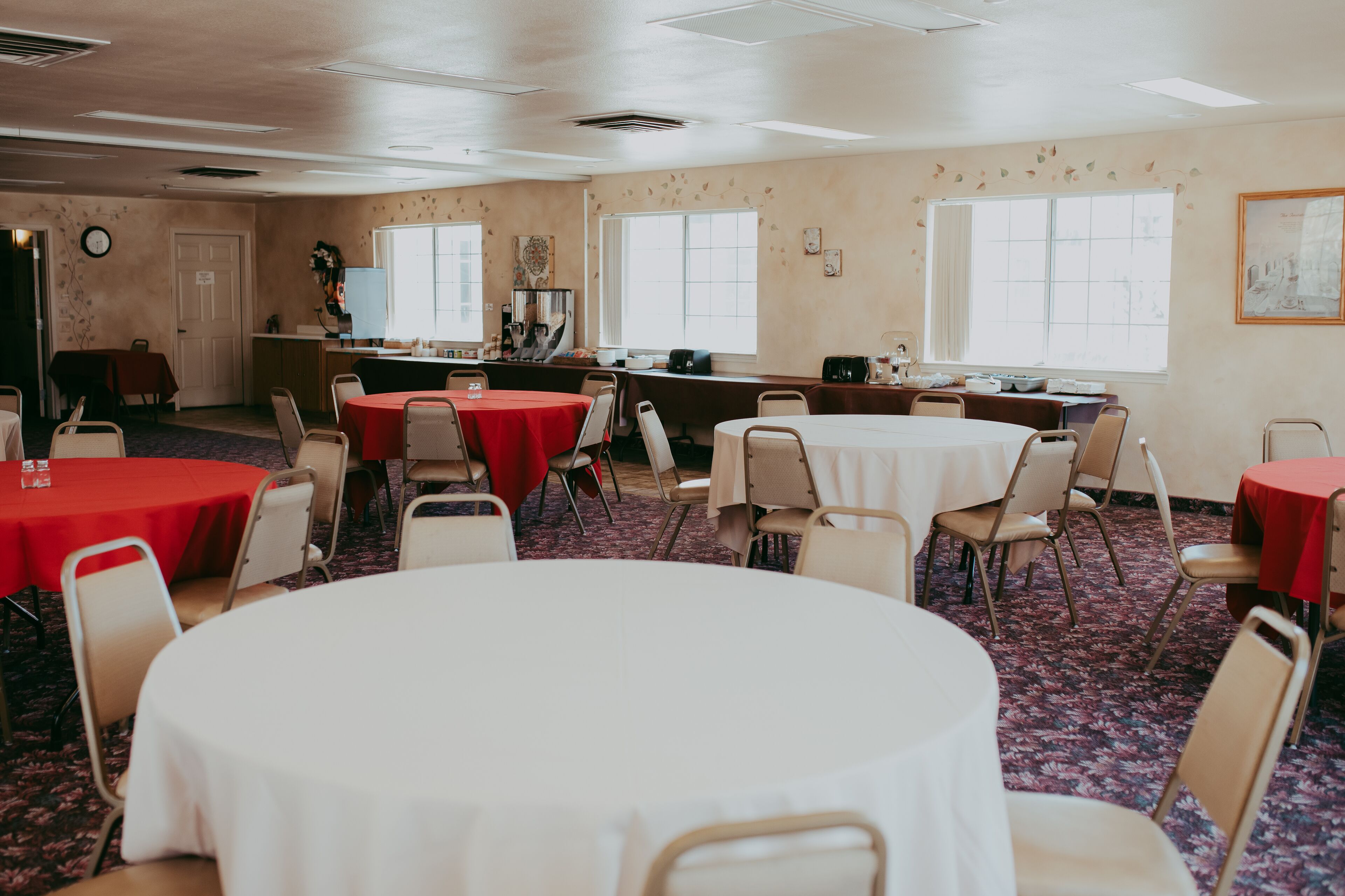 Sudah termasuk sarapan ala kontinental setiap hari