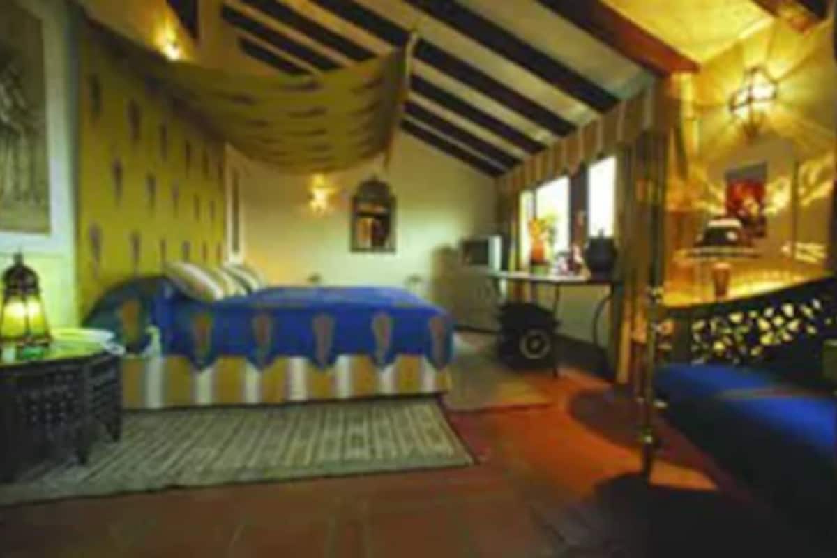 double room, valley view | 1 bedroom, premium bedding, pillow-top beds, in-room safe