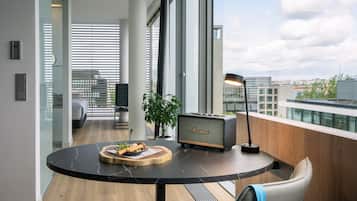 The Loft | Living area | 37-inch flat-screen TV with cable channels, TV