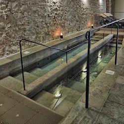 Sale per trattamenti di coppia, sauna, vasca idromassaggio, bagno turco