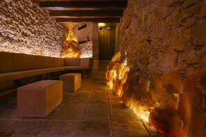 Salle de soins pour les couples, sauna, spa, bain de vapeur
