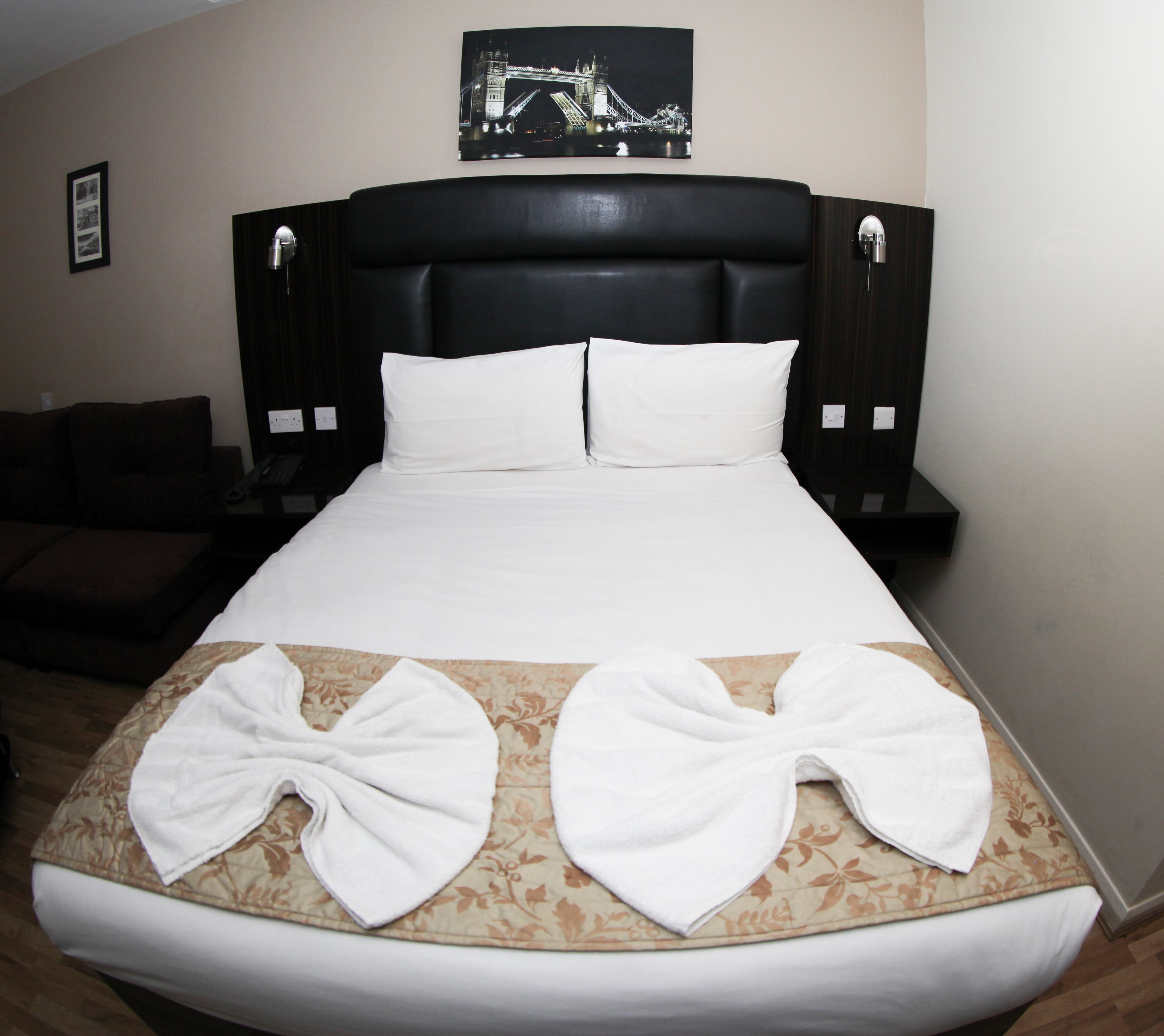 Photo - Ascot Hyde Park Hotel