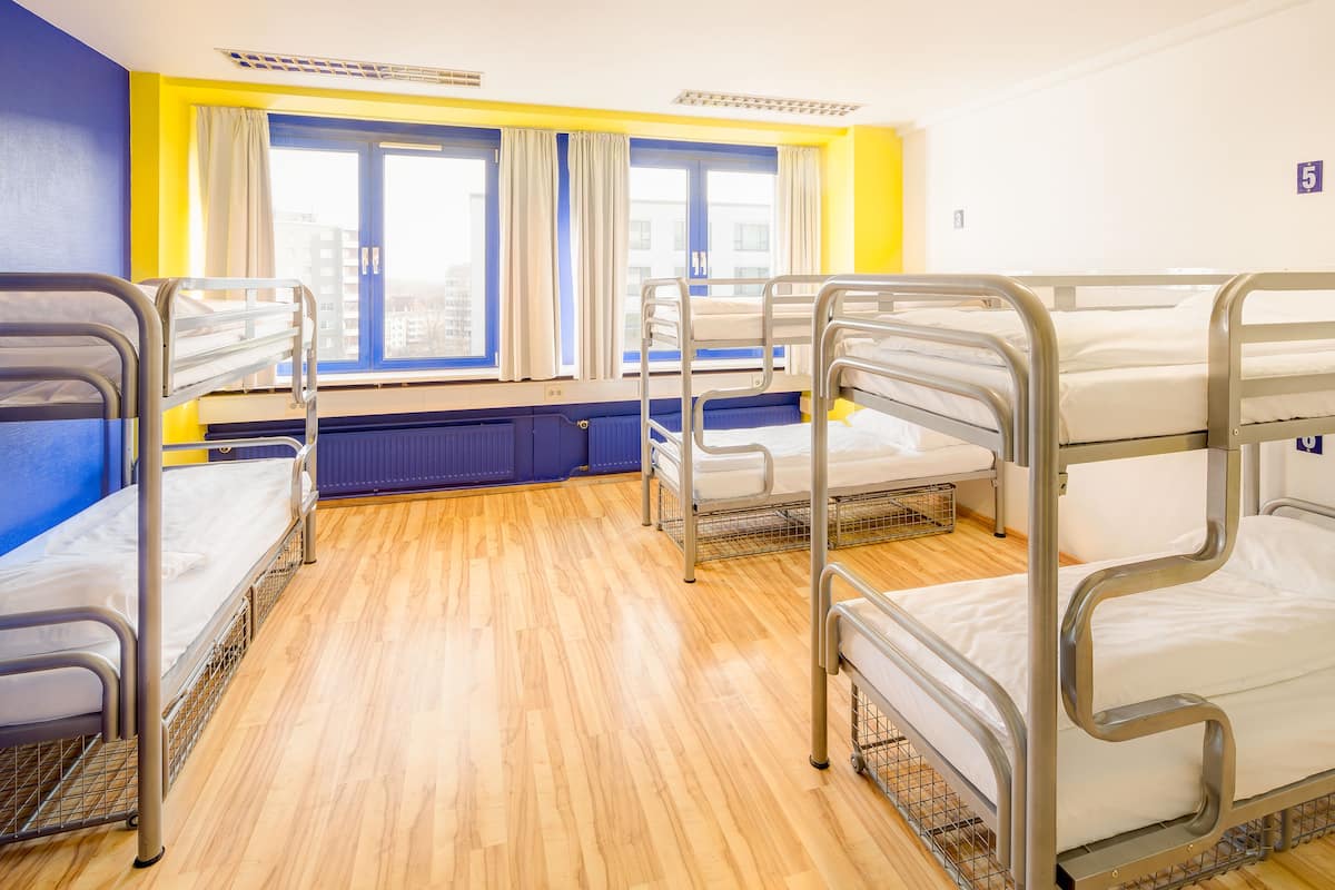 Blackout drapes, WiFi (free), bed sheets