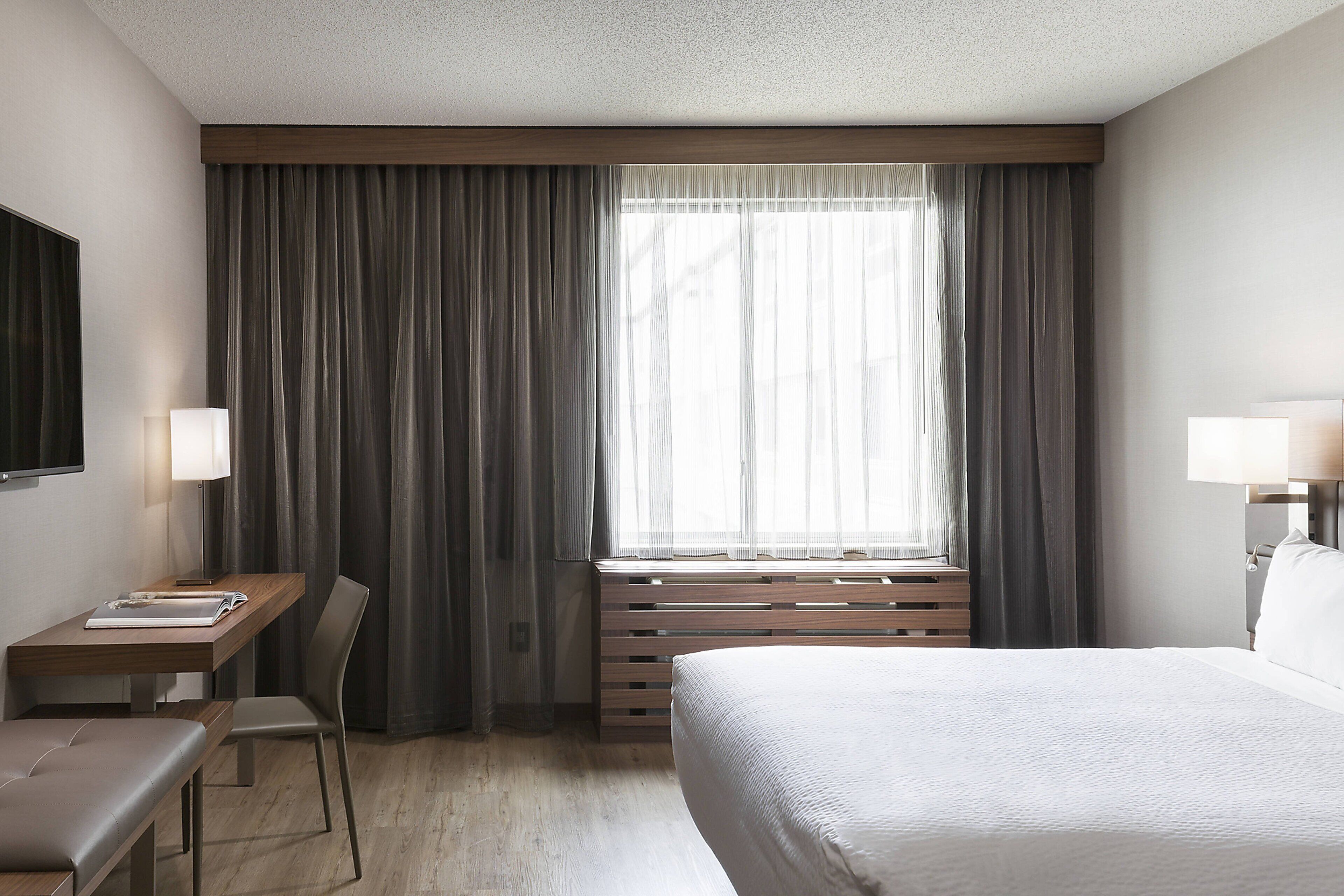 Premium bedding, in-room safe, individually furnished, desk