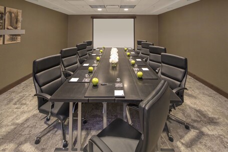 AC Hotels by Marriott Chicago Downtown - Image 21