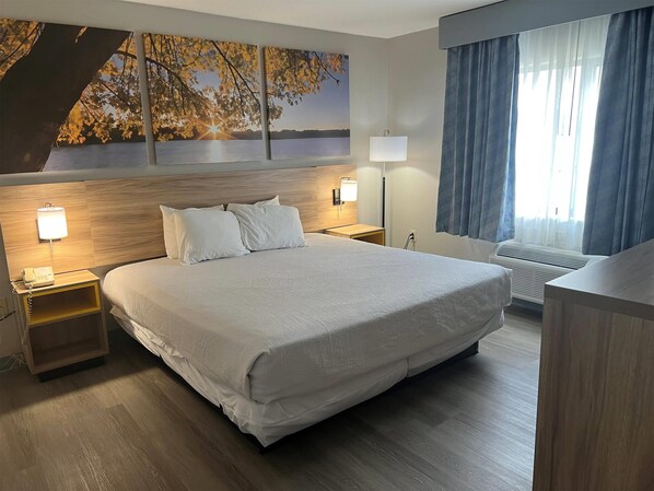 Suite, 1 King Bed, Non Smoking