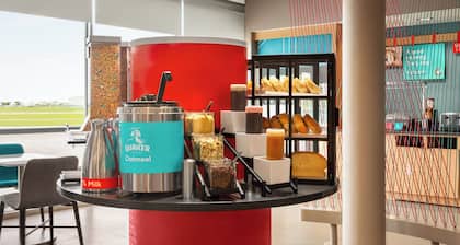 avid hotel Lancaster by IHG