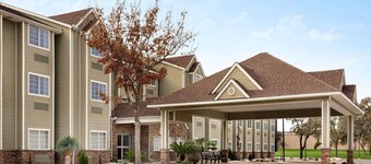 Super 8 by Wyndham San Antonio Airport North