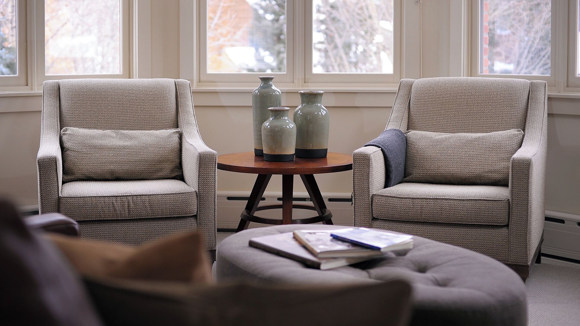 36-inch flat-screen tv with digital channels, tv