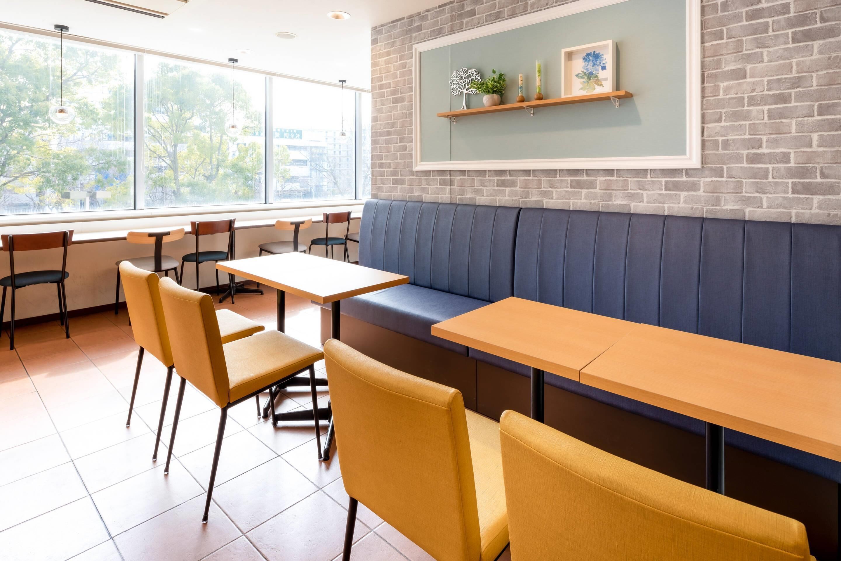 包含每日自助早餐