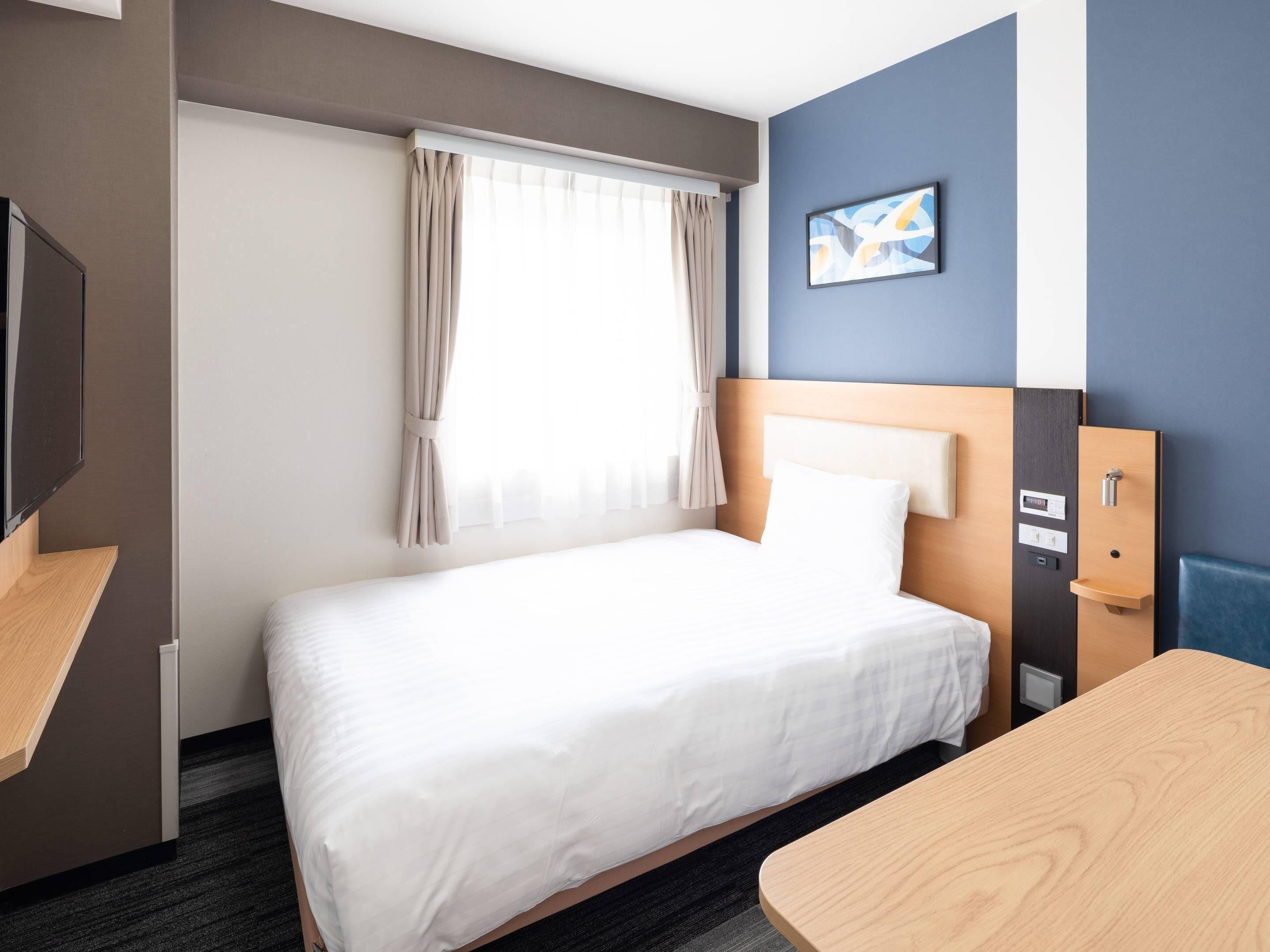 Standard Double Room, 1 Double Bed, Non Smoking | Premium bedding, desk, laptop workspace, blackout drapes