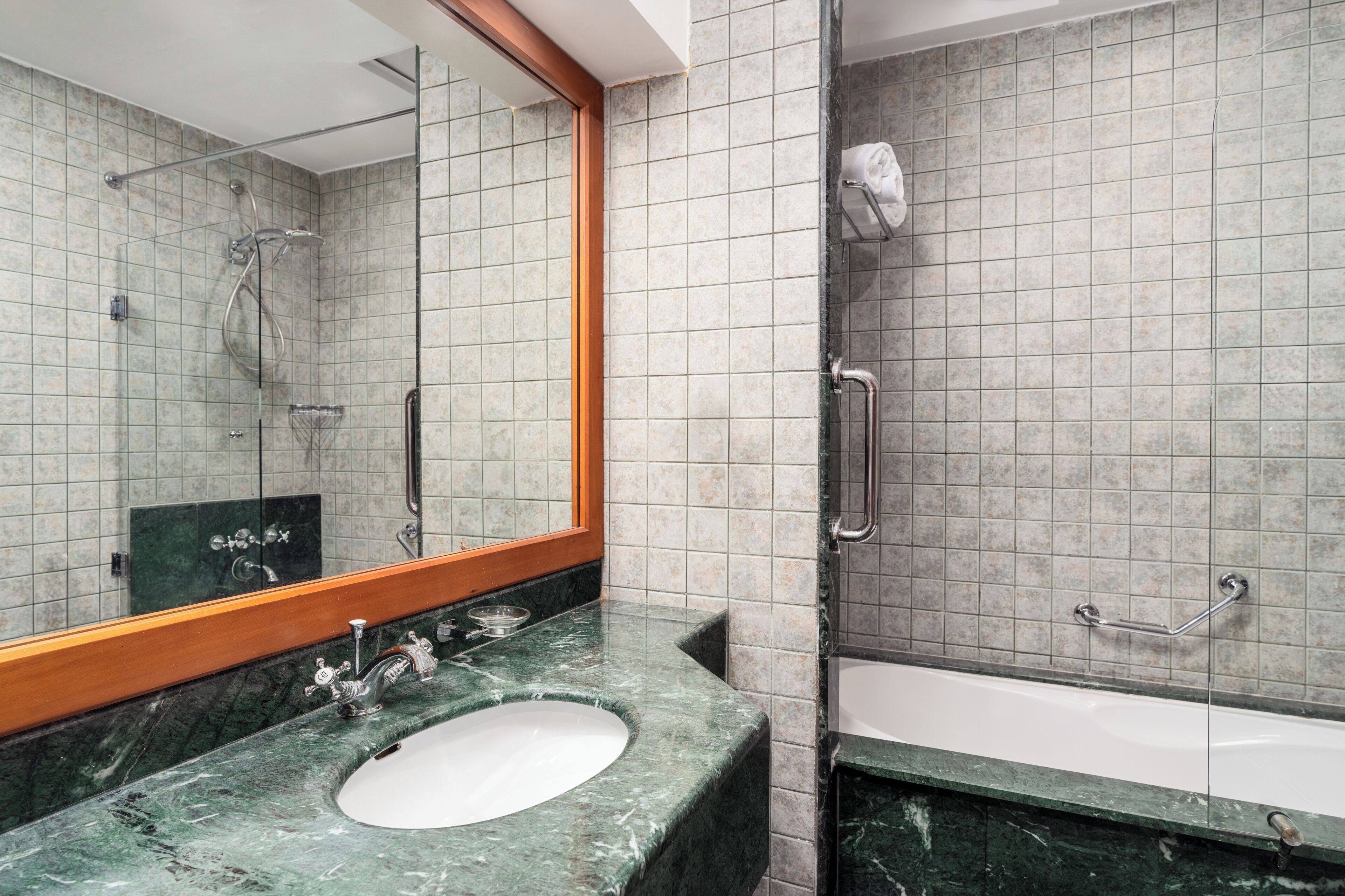 Photo - MOVE INN Jeddah Hotel