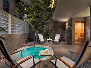 Espace de soins pour les couples, sauna, bain à remous, hammam, hammam