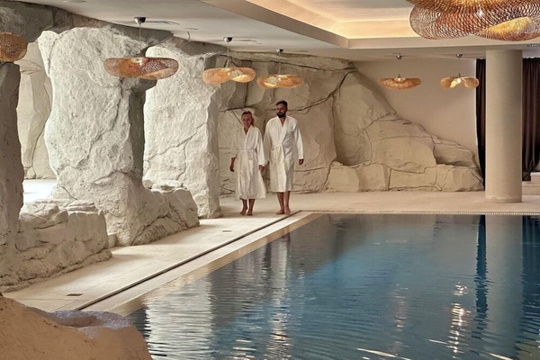 Indoor pool, outdoor pool, pool umbrellas, sun loungers