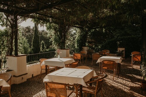 Hotel Posada de Valdezufre