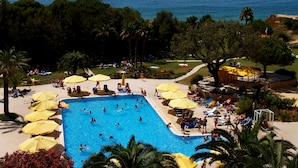 Indoor pool, outdoor pool - Alfamar Beach & Sport Resort (Albufeira)