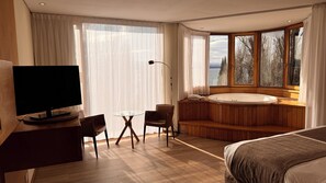 Junior Studio Suite | Premium bedding, down comforters, pillowtop beds, minibar - Design Suites Bariloche (San Carlos de Bariloche)