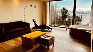 Deluxe-Studiosuite | Hochwertige Bettwaren, Daunenbettdecken, Pillowtop-Betten, Minibar