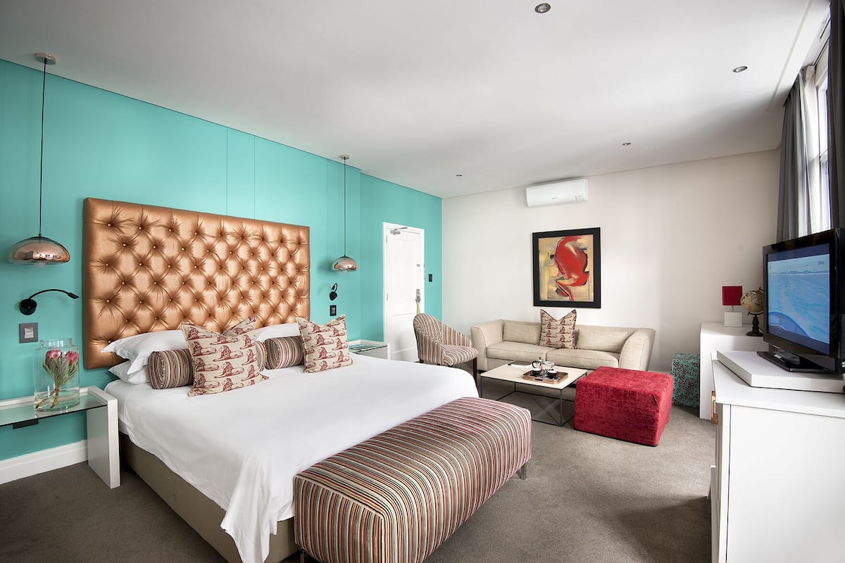 Luxury Double Room | Premium bedding, minibar, in-room safe, desk