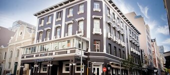 格蘭德老爹精品酒店