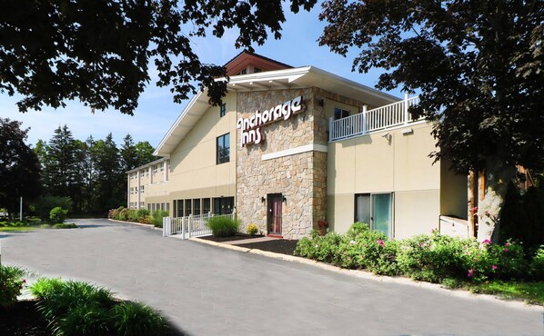 Exterior - Anchorage Inn & Suites - Portsmouth (Portsmouth)