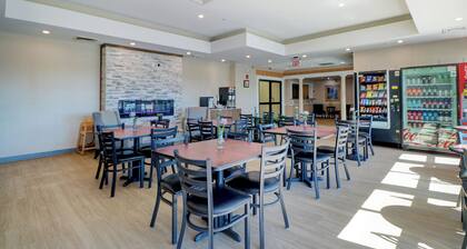 Anchorage Inns And Suites