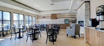 앵커리지 인 & 스위트