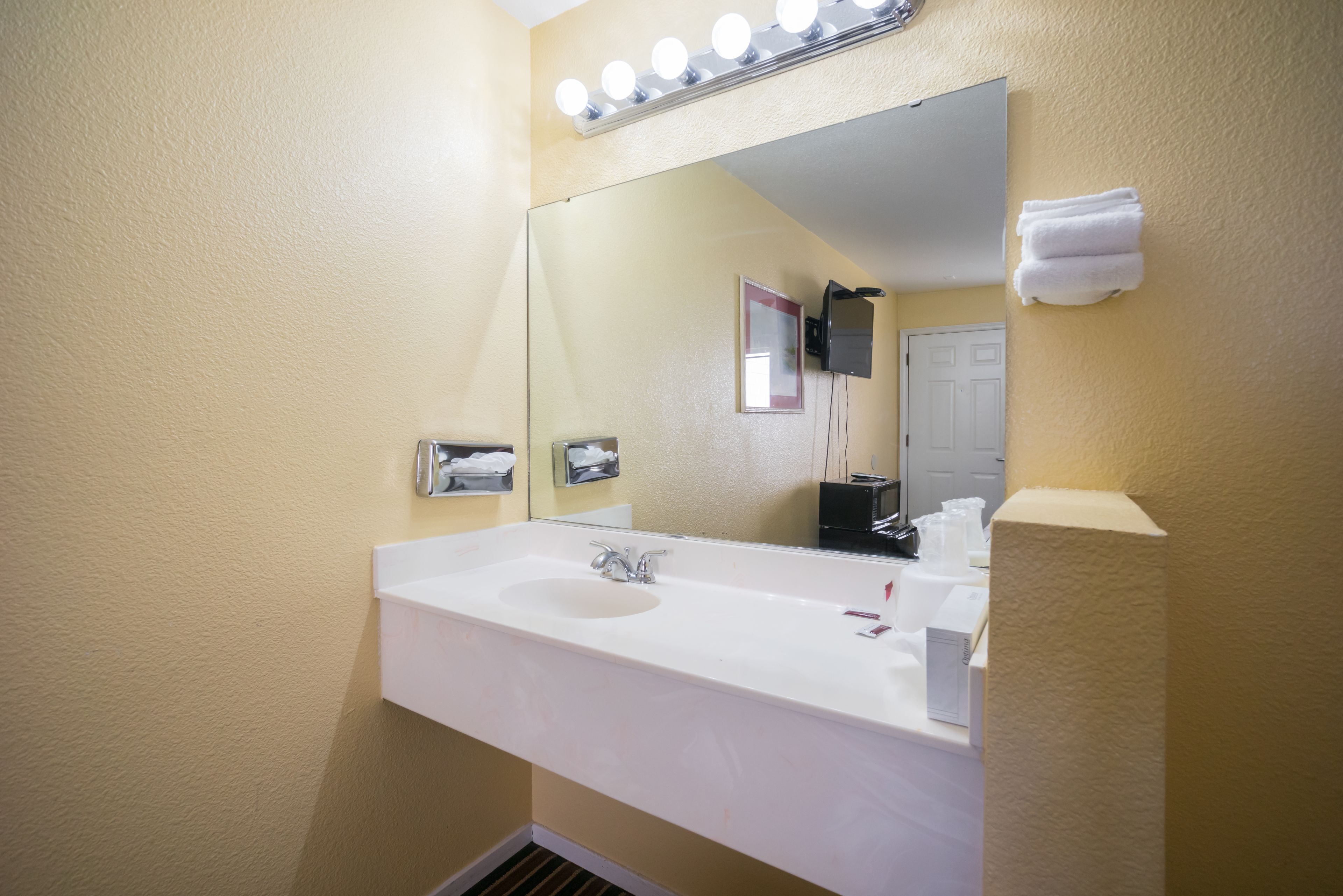 Wastafel kamar mandi