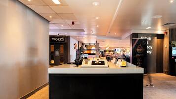 Check-in-/Check-out-Schalter