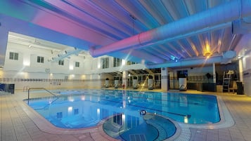 Indendørs pool, liggestole