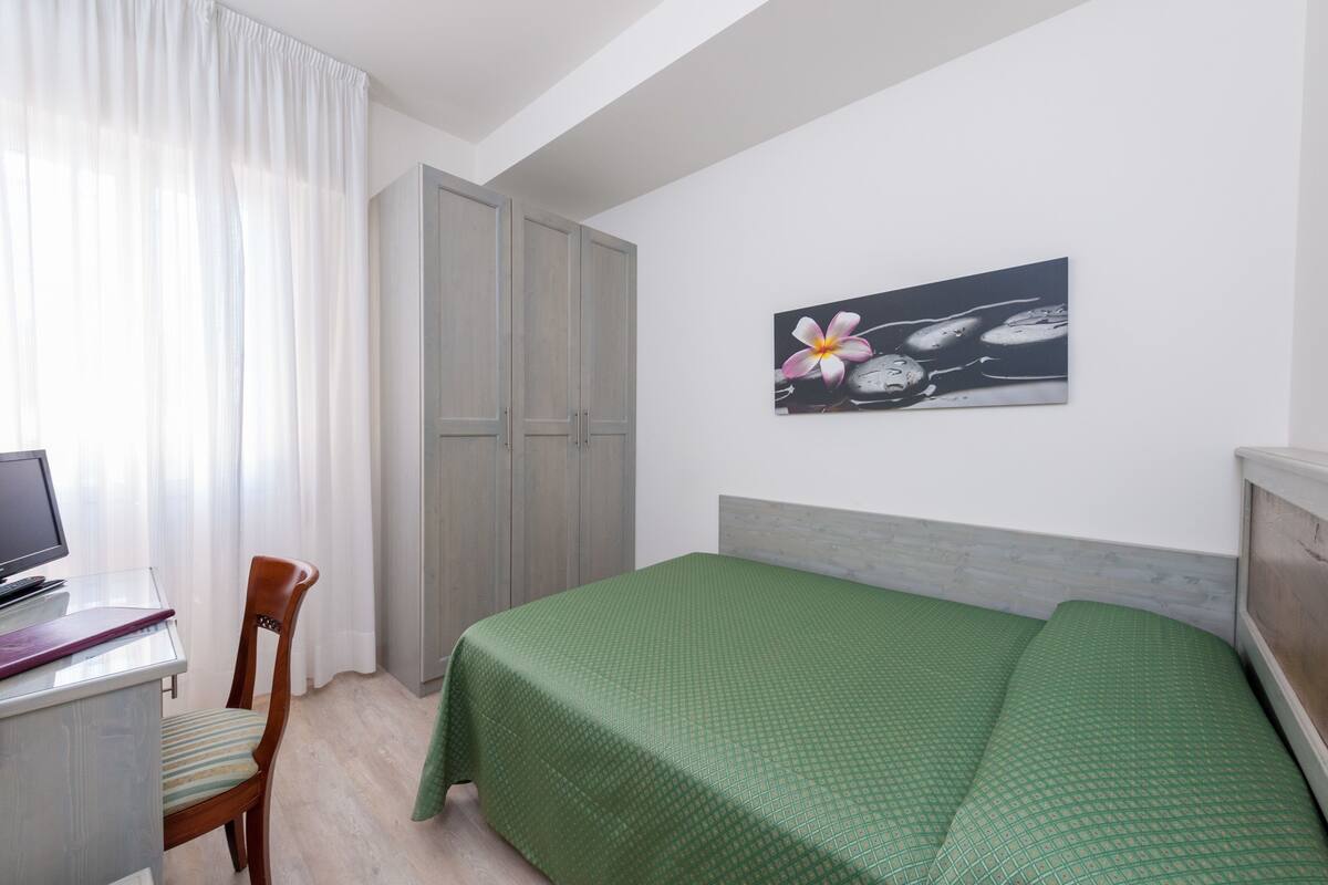 Down duvets, minibar, in-room safe, desk