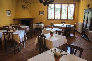 Petit déjeuner buffet compris tous les jours