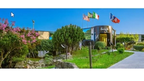Exterior - Sporting Hotel (Gubbio)