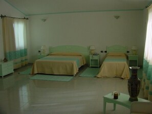 Triple Room | Free WiFi