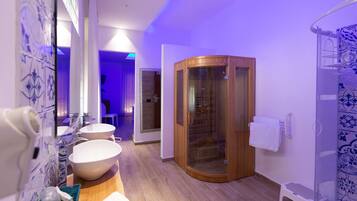 Superior Studio Suite | In-room safe, blackout curtains, free WiFi