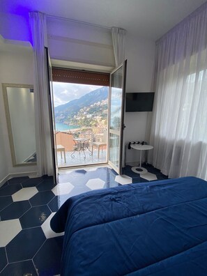 Camera Matrimoniale, vista mare | In-room safe, blackout drapes, free WiFi - Hotel Vietri Coast (Vietri sul Mare)
