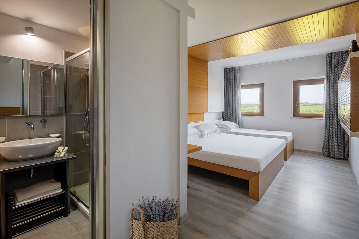 comfort triple room | down duvets, minibar, in-room safe, desk