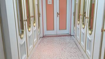 Junior Suite (external private bathroom) | In-room safe, desk, blackout drapes, cribs/infant beds