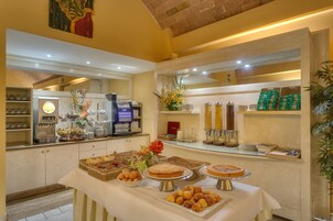 Colazione a buffet inclusa 