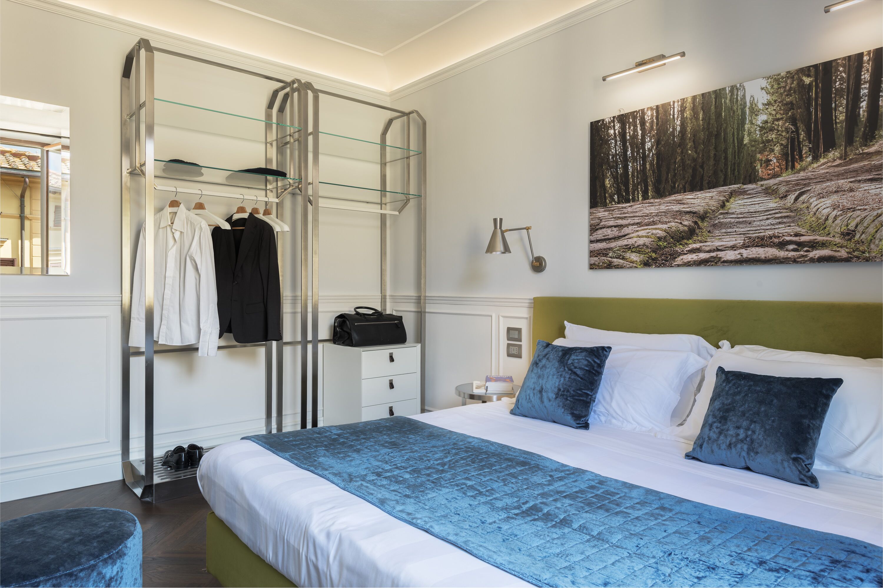 design double room | 1 bedroom, minibar, in-room safe, desk