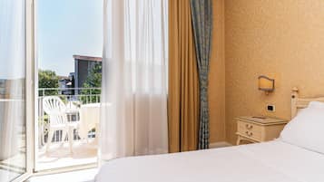 Standard Double or Twin Room | Terrace/patio