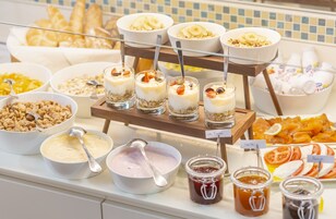 Daily buffet breakfast for a fee