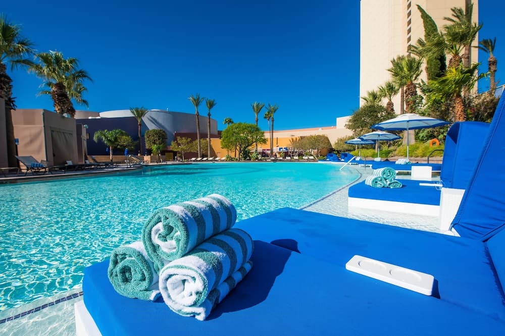 luxury hotels in Palm Springs