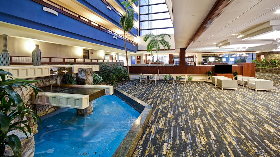 DoubleTree by Hilton Hotel Augusta