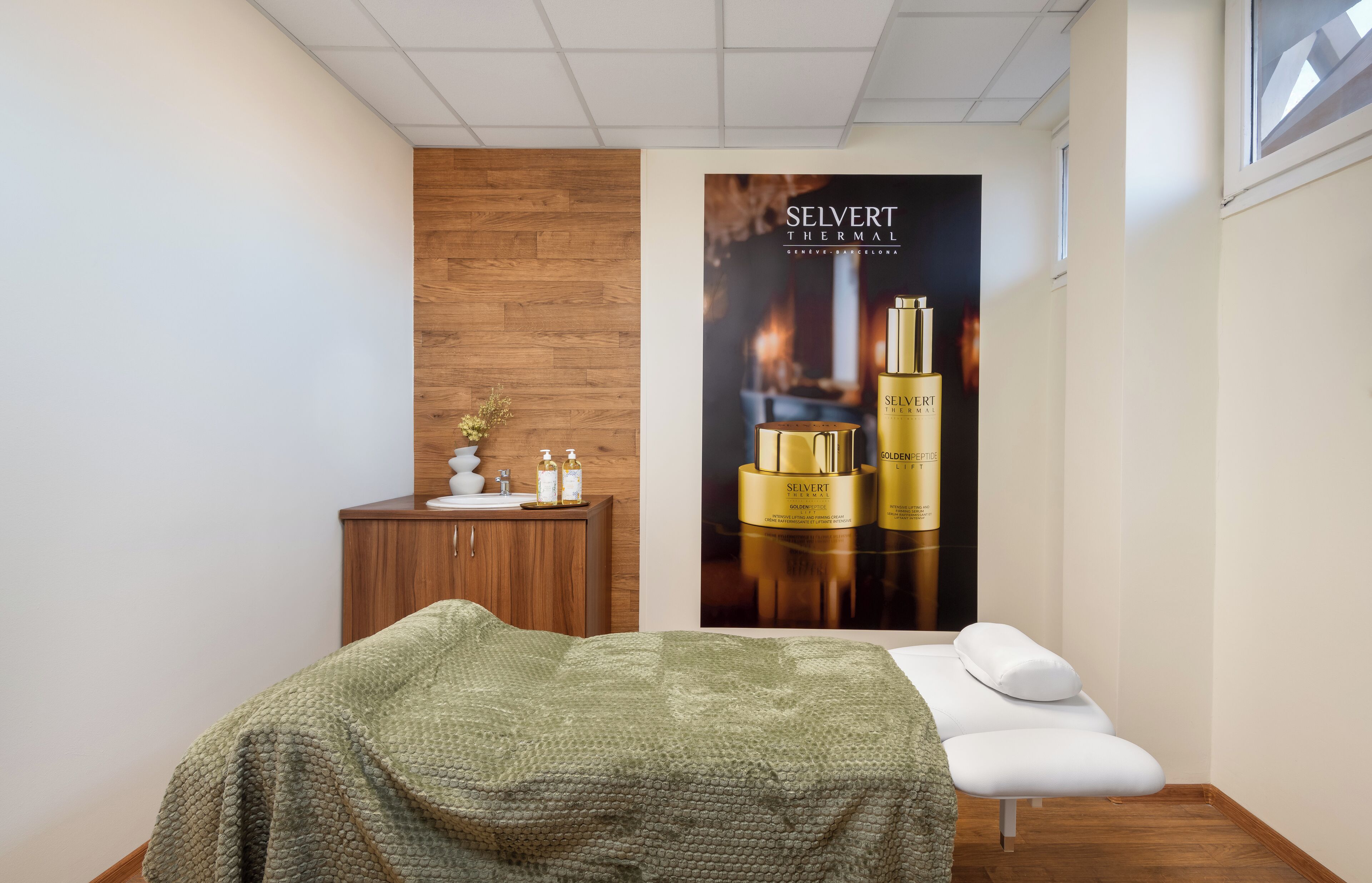 芳療、熱石按摩、按摩服務