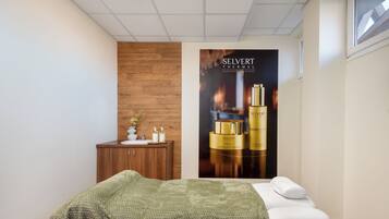 Aromaterapia, masajes con piedras calientes, masajes