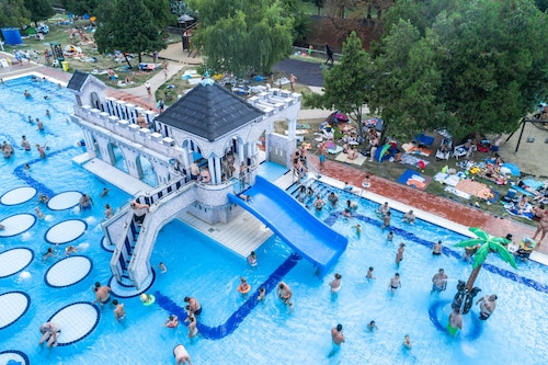 Hunguest Hotel Flora