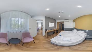 Family Room, Connecting Rooms | 1 bedroom, minibar, in-room safe, free WiFi